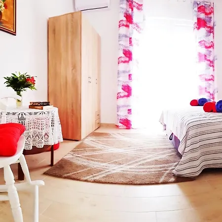 Apartmani Crikvenica 30098 - Dijana Room photo